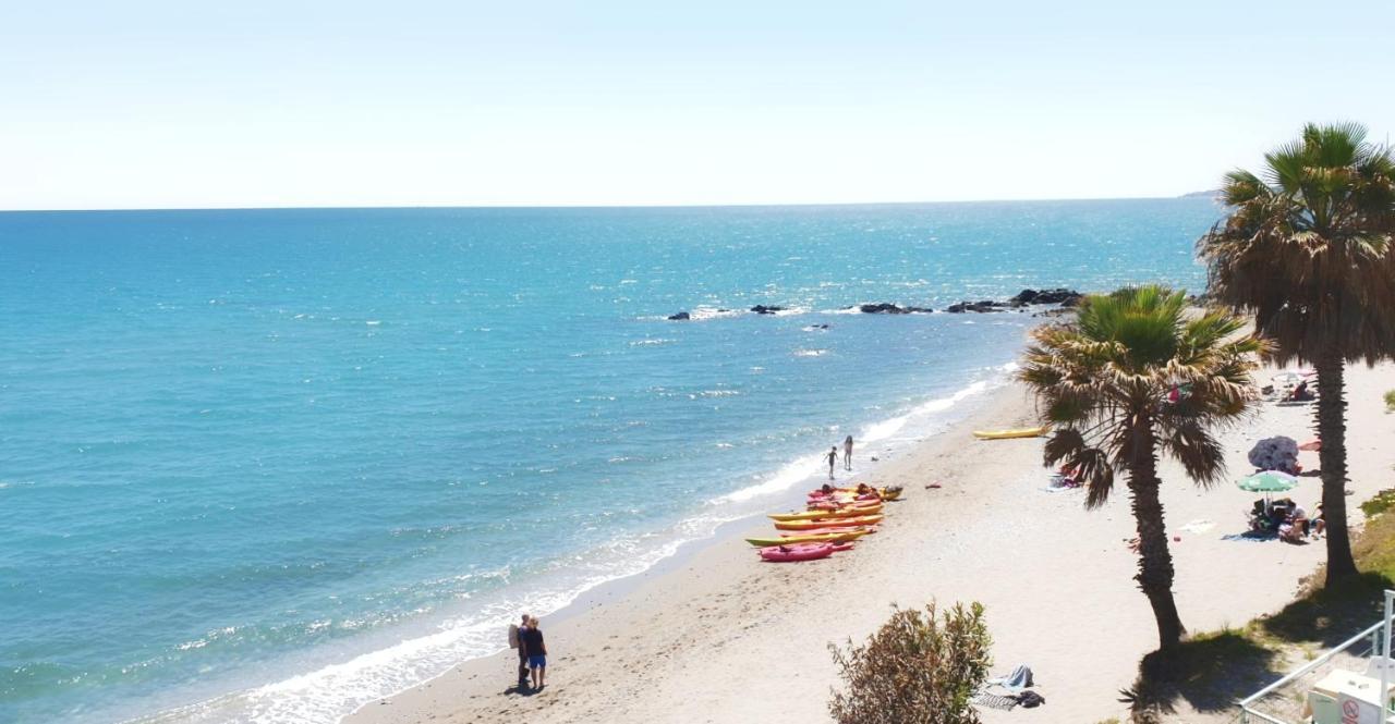 El Estudio De La Playa Benalbeach Holidays Deluxe Benalmádena Eksteriør billede