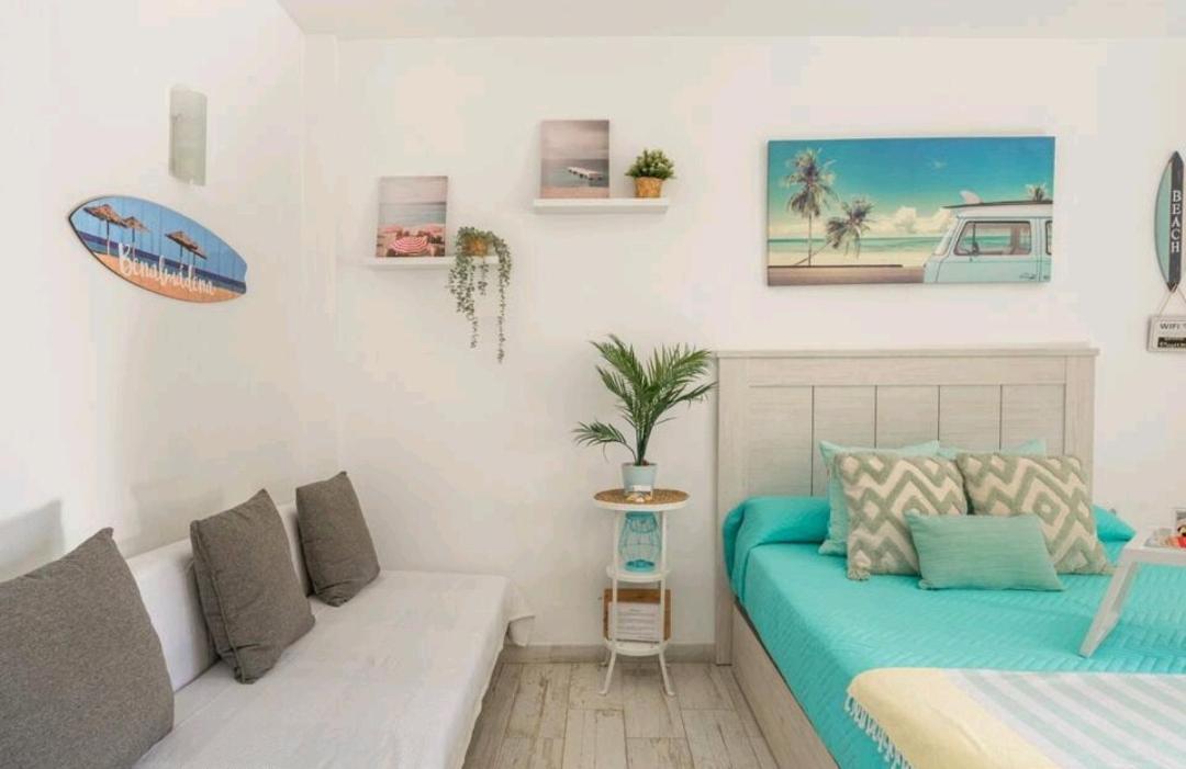 El Estudio De La Playa Benalbeach Holidays Deluxe Benalmádena Eksteriør billede