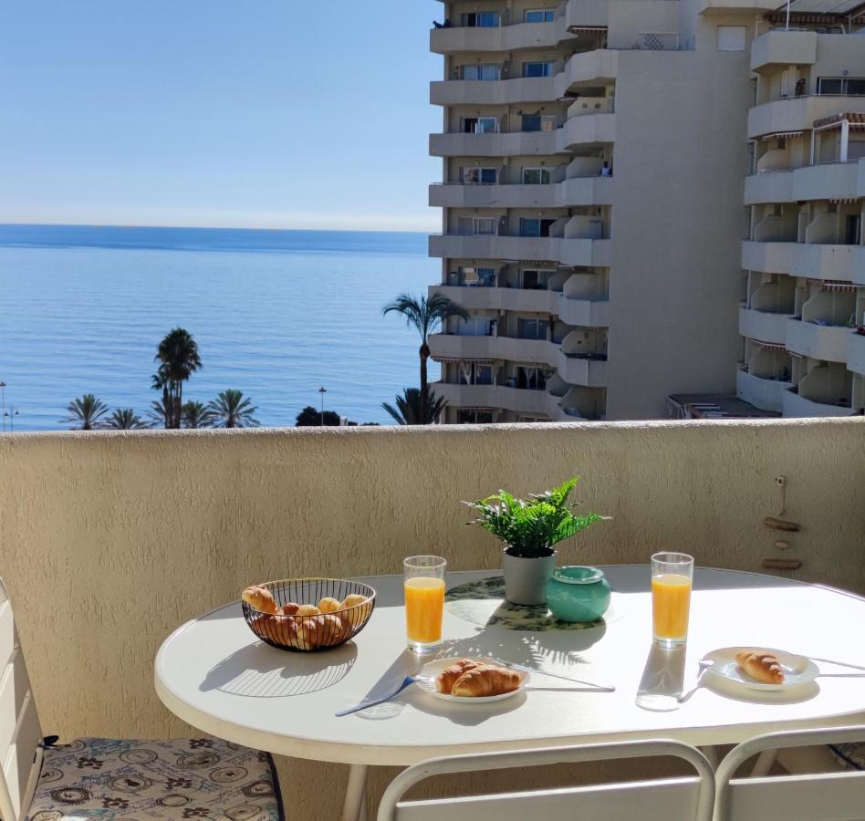 El Estudio De La Playa Benalbeach Holidays Deluxe Benalmádena Eksteriør billede