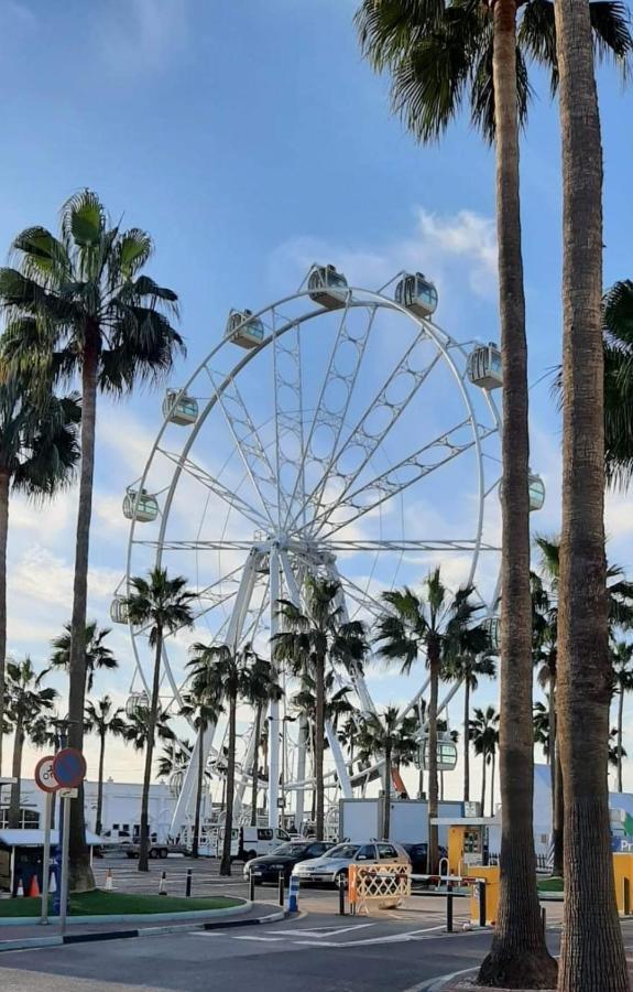 El Estudio De La Playa Benalbeach Holidays Deluxe Benalmádena Eksteriør billede