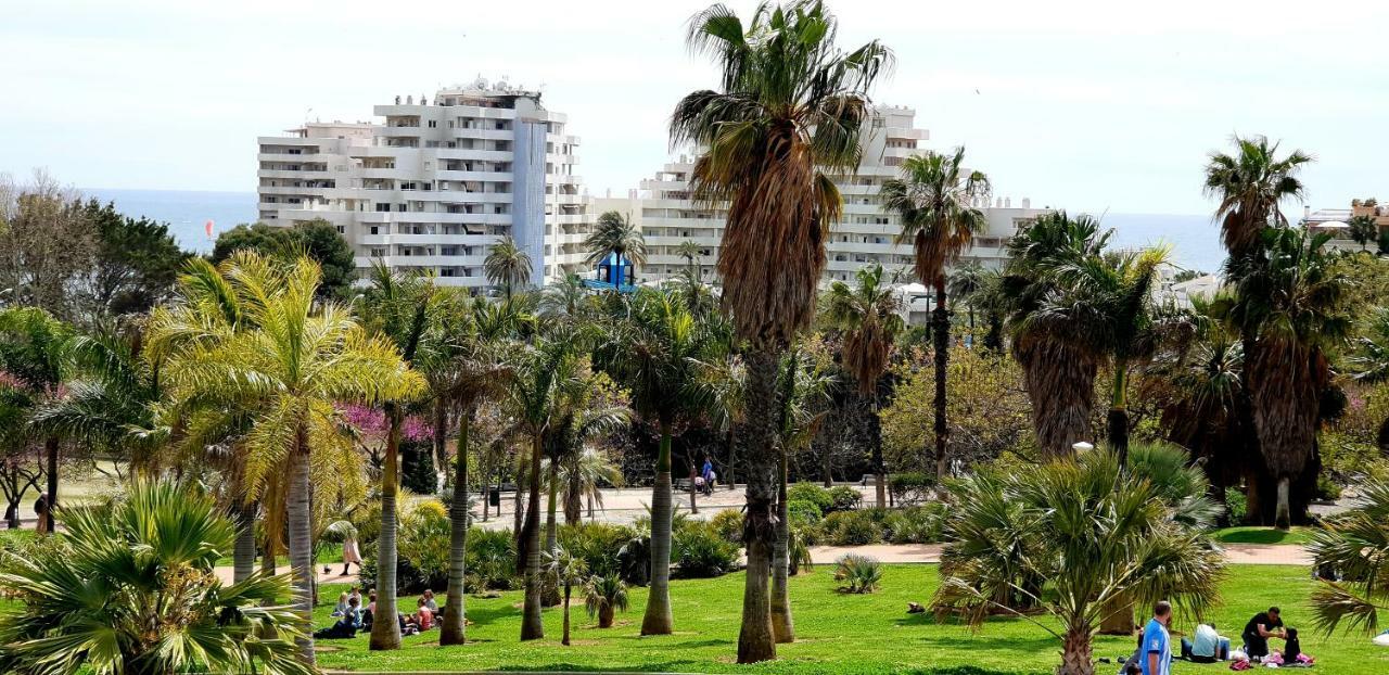 El Estudio De La Playa Benalbeach Holidays Deluxe Benalmádena Eksteriør billede