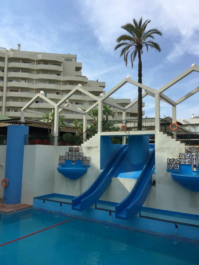 El Estudio De La Playa Benalbeach Holidays Deluxe Benalmádena Eksteriør billede