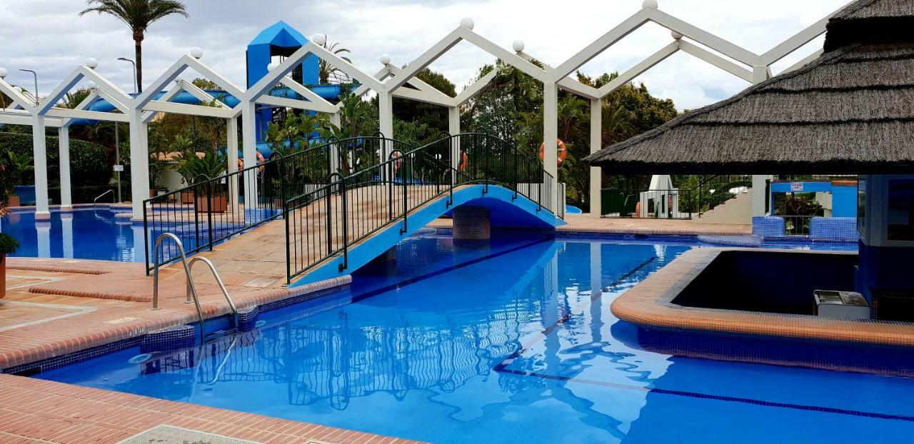 El Estudio De La Playa Benalbeach Holidays Deluxe Benalmádena Eksteriør billede
