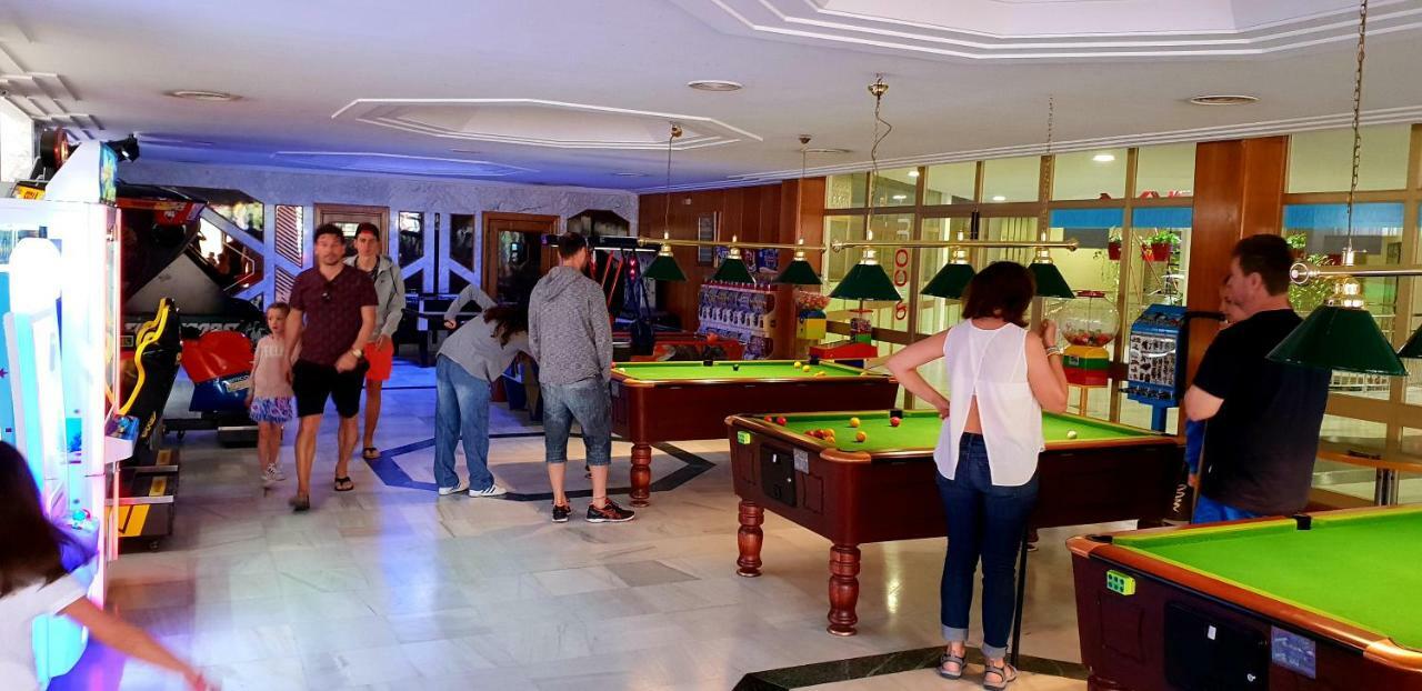 El Estudio De La Playa Benalbeach Holidays Deluxe Benalmádena Eksteriør billede