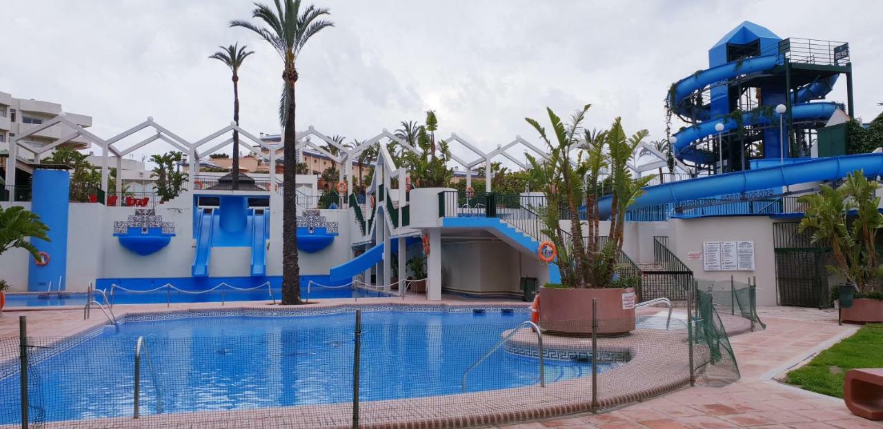 El Estudio De La Playa Benalbeach Holidays Deluxe Benalmádena Eksteriør billede