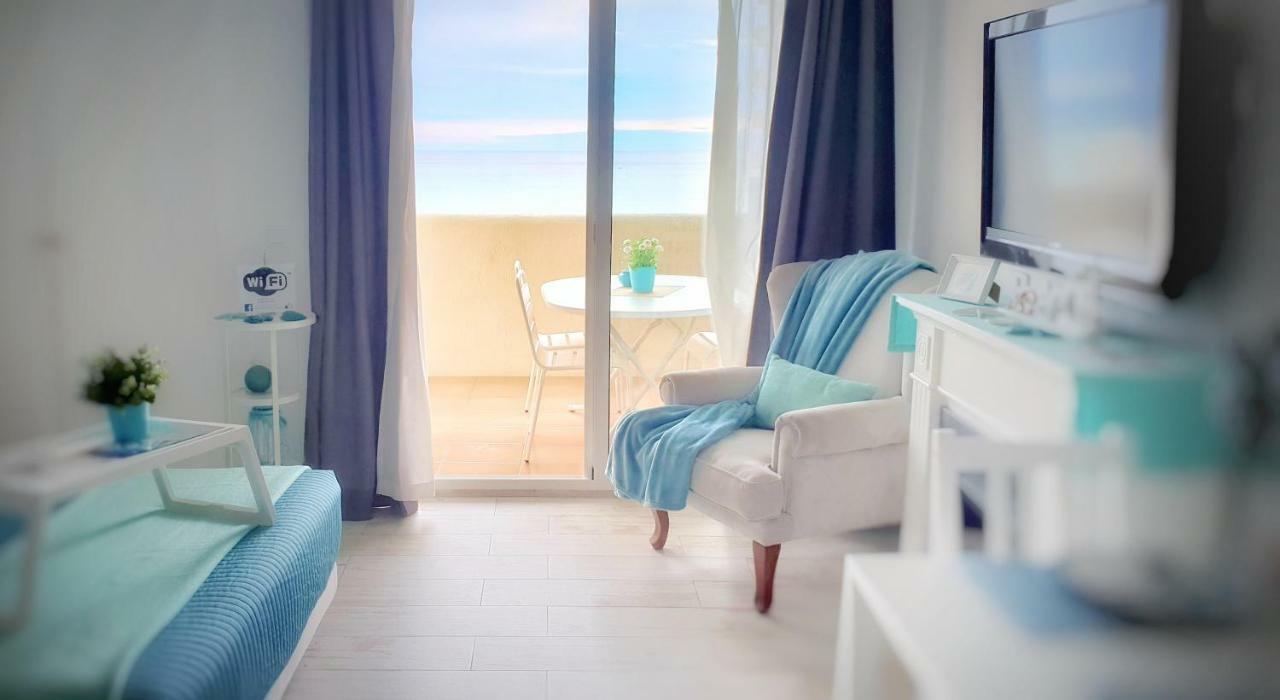 El Estudio De La Playa Benalbeach Holidays Deluxe Benalmádena Eksteriør billede