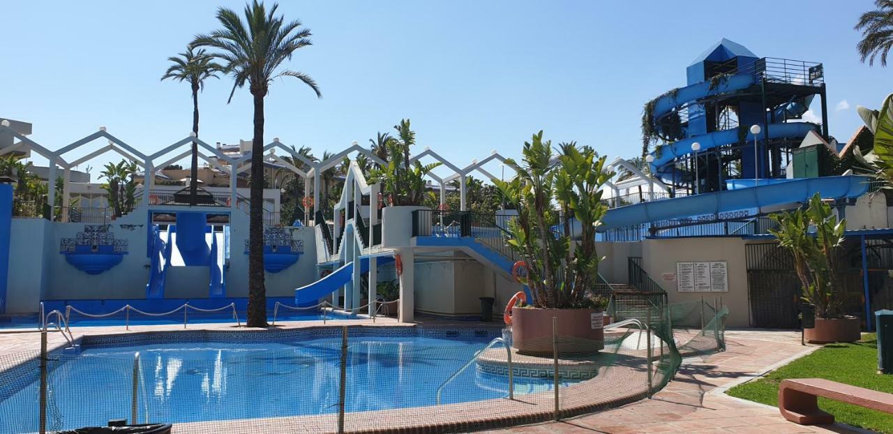 El Estudio De La Playa Benalbeach Holidays Deluxe Benalmádena Eksteriør billede
