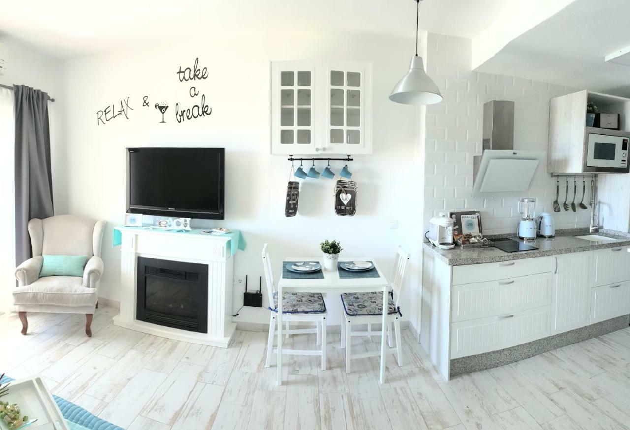 El Estudio De La Playa Benalbeach Holidays Deluxe Benalmádena Eksteriør billede