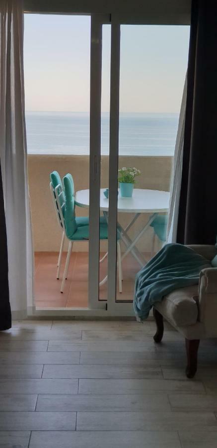El Estudio De La Playa Benalbeach Holidays Deluxe Benalmádena Eksteriør billede